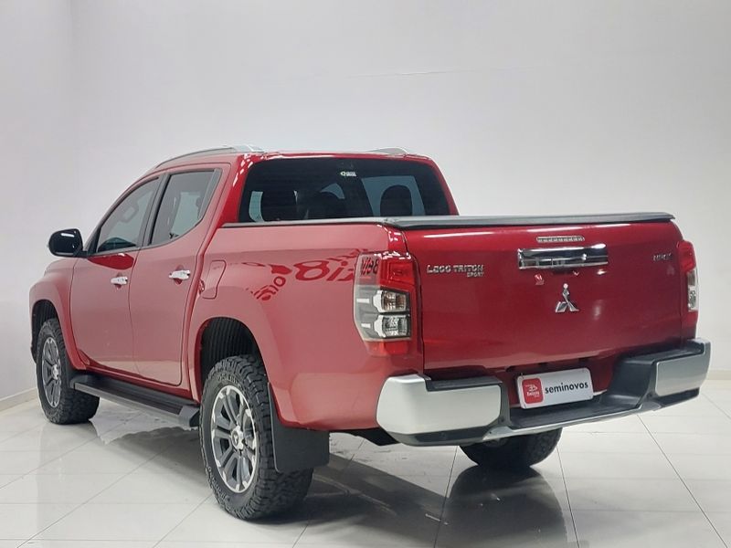Mitsubishi L200 TRITON 2.4 16V TURBO DIESEL SPORT HPE-S CD 4P 4X4 AUTOMÁTICO 2021/2022 BETIOLO NOVOS E SEMINOVOS LAJEADO / Carros no Vale