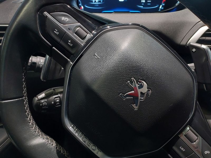 Peugeot 5008 1.6 GRIFFE THP 16V GASOLINA 4P AUTOMÁTICO 2018/2019 BETIOLO NOVOS E SEMINOVOS LAJEADO / Carros no Vale