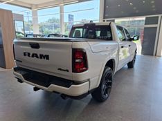 Ram 1500 3.0 HURRICANE 6 BITURBO GASOLINA LARAMIE NIGHT EDITION CD 4X4 AUTOMÁTICO 2024/2025 BETIOLO NOVOS E SEMINOVOS LAJEADO / Carros no Vale