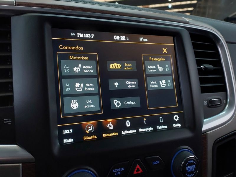 Ram CLASSIC 5.7 V8 GASOLINA LARAMIE NIGHT EDITION CD 4X4 AUTOMÁTICO 2023/2023 BETIOLO NOVOS E SEMINOVOS LAJEADO / Carros no Vale