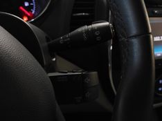 Renault CAPTUR 1.6 16V SCE FLEX INTENSE X-TRONIC 2017/2018 BETIOLO NOVOS E SEMINOVOS LAJEADO / Carros no Vale
