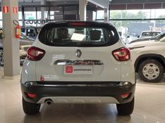 Renault CAPTUR 1.6 16V SCE FLEX INTENSE X-TRONIC 2017/2018 BETIOLO NOVOS E SEMINOVOS LAJEADO / Carros no Vale