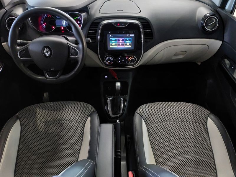 Renault CAPTUR 1.6 16V SCE FLEX INTENSE X-TRONIC 2017/2018 BETIOLO NOVOS E SEMINOVOS LAJEADO / Carros no Vale