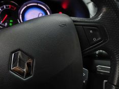 Renault FLUENCE 2.0 DYNAMIQUE PLUS 16V FLEX 4P AUTOMÁTICO 2017/2018 BETIOLO NOVOS E SEMINOVOS LAJEADO / Carros no Vale