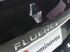 Renault FLUENCE 2.0 DYNAMIQUE PLUS 16V FLEX 4P AUTOMÁTICO 2017/2018 BETIOLO NOVOS E SEMINOVOS LAJEADO / Carros no Vale