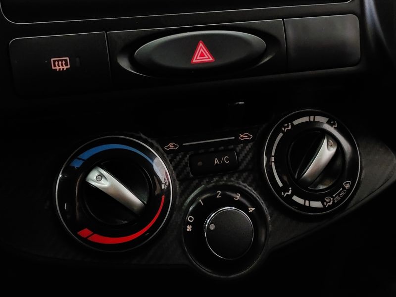 Toyota ETIOS 1.5 X SEDAN 16V FLEX 4P MANUAL 2020/2021 BETIOLO NOVOS E SEMINOVOS LAJEADO / Carros no Vale