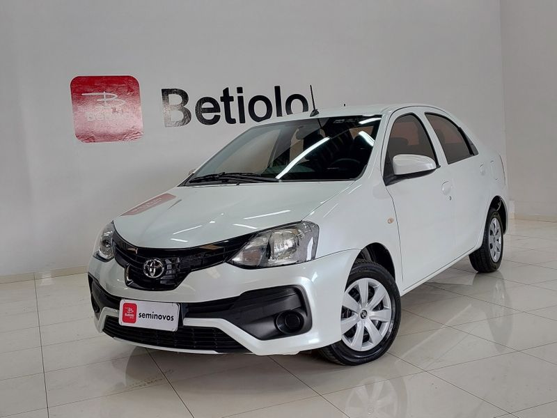 Toyota ETIOS 1.5 X SEDAN 16V FLEX 4P MANUAL 2020/2021 BETIOLO NOVOS E SEMINOVOS LAJEADO / Carros no Vale
