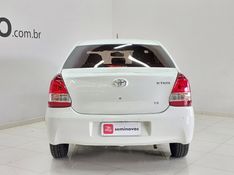 Toyota ETIOS 1.5 X SEDAN 16V FLEX 4P MANUAL 2020/2021 BETIOLO NOVOS E SEMINOVOS LAJEADO / Carros no Vale