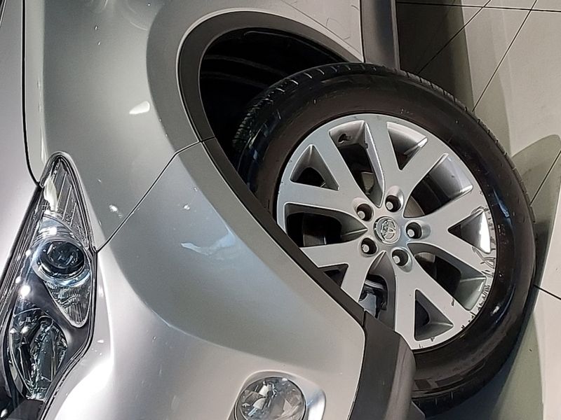 Toyota RAV4 2.0 4X2 16V GASOLINA 4P AUTOMÁTICO 2014/2014 BETIOLO NOVOS E SEMINOVOS LAJEADO / Carros no Vale