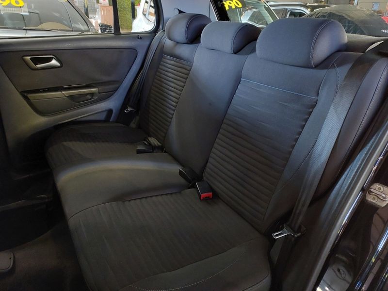 Volkswagen CROSSFOX 1.6 MI FLEX 8V 4P MANUAL 2011/2012 BETIOLO NOVOS E SEMINOVOS LAJEADO / Carros no Vale