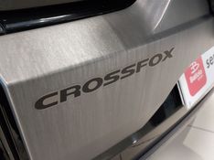 Volkswagen CROSSFOX 1.6 MI FLEX 8V 4P MANUAL 2011/2012 BETIOLO NOVOS E SEMINOVOS LAJEADO / Carros no Vale