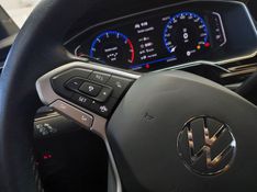 Volkswagen NIVUS 1.0 200 TSI TOTAL FLEX HIGHLINE AUTOMÁTICO 2022/2022 BETIOLO NOVOS E SEMINOVOS LAJEADO / Carros no Vale