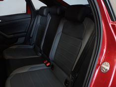 Volkswagen NIVUS 1.0 200 TSI TOTAL FLEX HIGHLINE AUTOMÁTICO 2022/2022 BETIOLO NOVOS E SEMINOVOS LAJEADO / Carros no Vale
