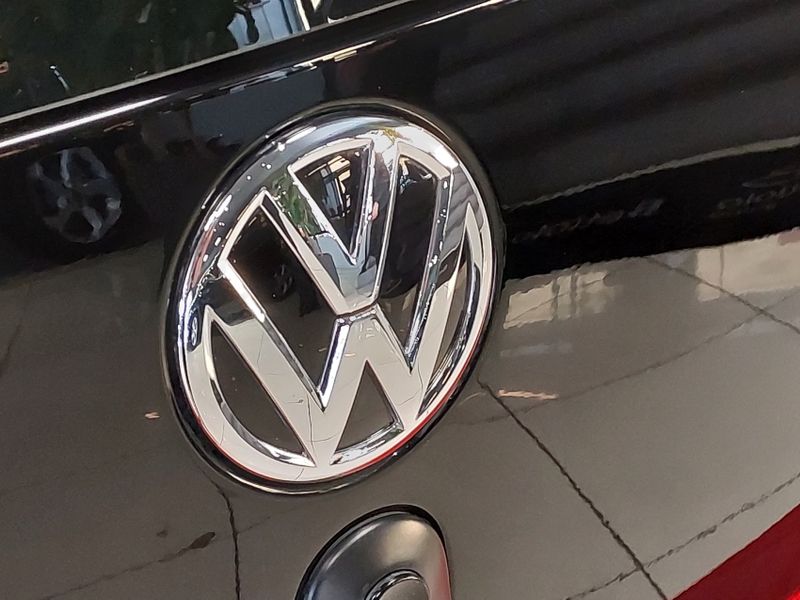 Volkswagen UP 1.0 TSI MOVE UP 12V FLEX 4P MANUAL 2018/2019 BETIOLO NOVOS E SEMINOVOS LAJEADO / Carros no Vale
