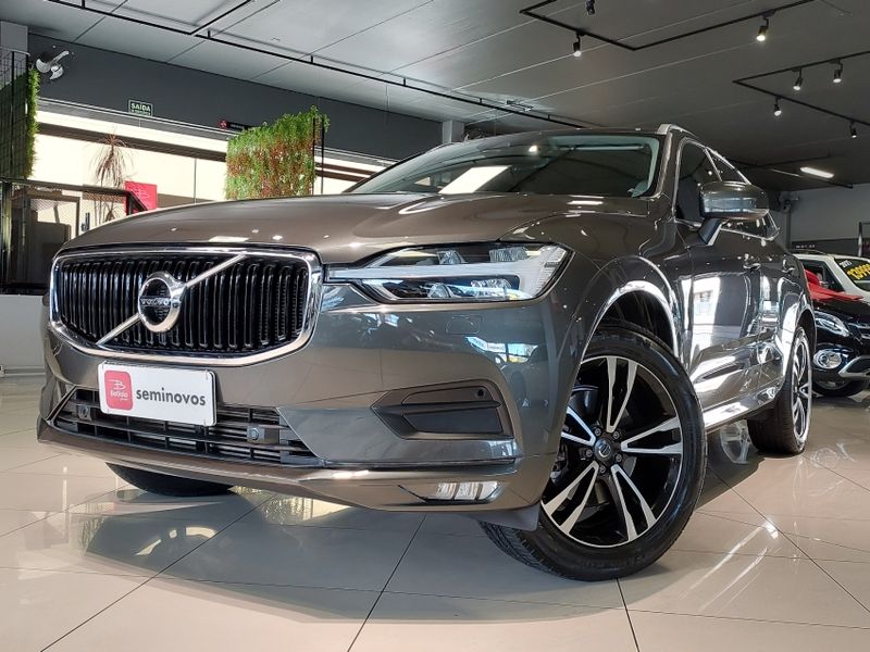Volvo XC60 2.0 T5 GASOLINA MOMENTUM AWD GEARTRONIC 2020/2020 BETIOLO NOVOS E SEMINOVOS LAJEADO / Carros no Vale