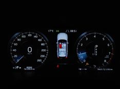 Volvo XC60 2.0 T5 GASOLINA MOMENTUM AWD GEARTRONIC 2020/2020 BETIOLO NOVOS E SEMINOVOS LAJEADO / Carros no Vale
