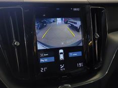 Volvo XC60 2.0 T5 GASOLINA MOMENTUM AWD GEARTRONIC 2020/2020 BETIOLO NOVOS E SEMINOVOS LAJEADO / Carros no Vale