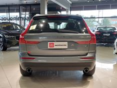 Volvo XC60 2.0 T5 GASOLINA MOMENTUM AWD GEARTRONIC 2020/2020 BETIOLO NOVOS E SEMINOVOS LAJEADO / Carros no Vale