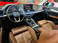 Audi Q5 2.0 45 TFSI GASOLINA S-LINE QUATTRO S TRONIC 2023/2023 CASTELLAN E TOMAZONI MOTORS CAXIAS DO SUL / Carros no Vale