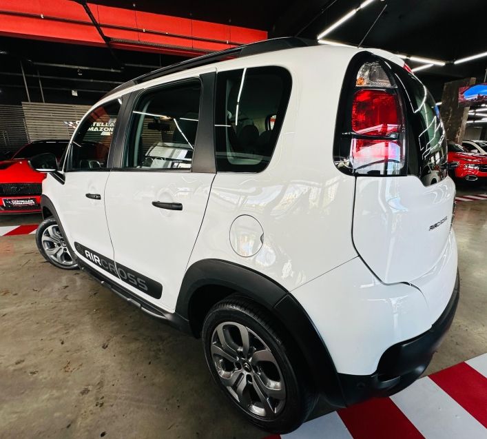 Citroen AIRCROSS 1.6 VTI 120 FLEX LIVE MANUAL 2017/2018 CASTELLAN E TOMAZONI MOTORS CAXIAS DO SUL / Carros no Vale
