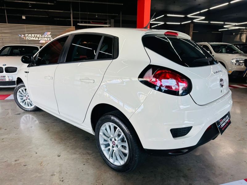 Fiat BRAVO 1.8 ESSENCE 16V FLEX 4P MANUAL 2016/2016 CASTELLAN E TOMAZONI MOTORS CAXIAS DO SUL / Carros no Vale