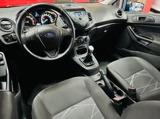 Ford FIESTA 1.5 S HATCH 16V FLEX 4P MANUAL 2013/2014 CASTELLAN E TOMAZONI MOTORS CAXIAS DO SUL / Carros no Vale