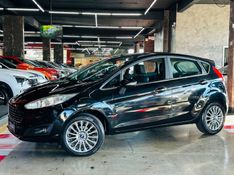 Ford FIESTA 1.6 TITANIUM HATCH 16V FLEX 4P POWERSHIFT 2017/2017 CASTELLAN E TOMAZONI MOTORS CAXIAS DO SUL / Carros no Vale