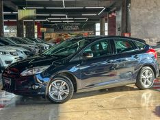 Ford FOCUS 1.6 SE 16V FLEX 4P MANUAL 2014/2015 CASTELLAN E TOMAZONI MOTORS CAXIAS DO SUL / Carros no Vale