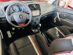 Renault SANDERO 2.0 16V HI-FLEX RS MANUAL 2017/2017 CASTELLAN E TOMAZONI MOTORS CAXIAS DO SUL / Carros no Vale