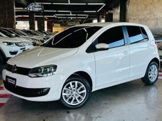Volkswagen FOX 1.0 MI 8V FLEX 4P MANUAL 2014/2014 CASTELLAN E TOMAZONI MOTORS CAXIAS DO SUL / Carros no Vale