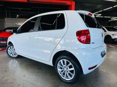 Volkswagen FOX 1.0 MI 8V FLEX 4P MANUAL 2014/2014 CASTELLAN E TOMAZONI MOTORS CAXIAS DO SUL / Carros no Vale