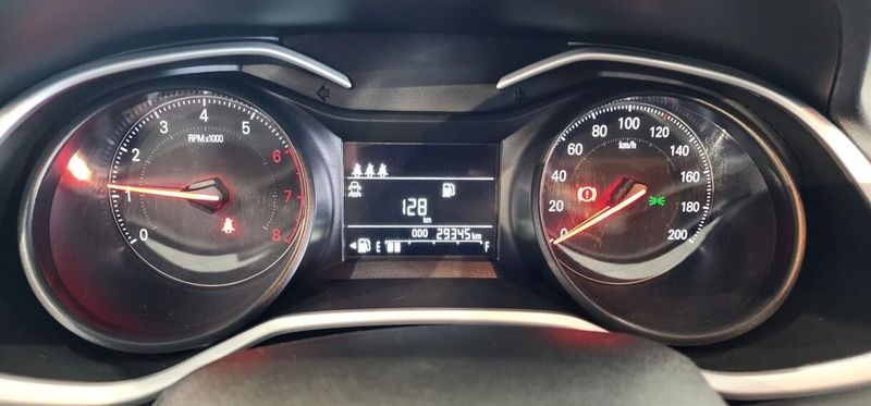 Chevrolet ONIX 1.0 TURBO FLEX PLUS LT MANUAL 2023/2024 DRSUL SEMINOVOS CAXIAS DO SUL – LAJEADO – SANTA CRUZ DO SUL / Carros no Vale