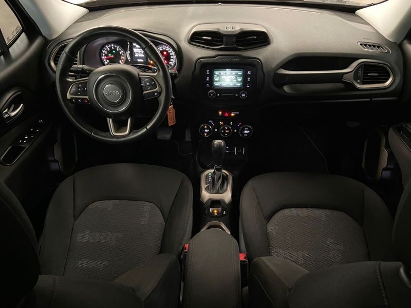 JEEP RENEGADE 1.8 16V FLEX LONGITUDE 4P AUTOMÁTICO 2016/2016 DRSUL SEMINOVOS CAXIAS DO SUL – LAJEADO – SANTA CRUZ DO SUL / Carros no Vale