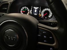 JEEP RENEGADE 1.8 16V FLEX LONGITUDE 4P AUTOMÁTICO 2016/2016 DRSUL SEMINOVOS CAXIAS DO SUL – LAJEADO – SANTA CRUZ DO SUL / Carros no Vale