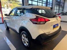 Nissan KICKS 1.6 16V FLEXSTART ACTIVE XTRONIC 2020/2021 DRSUL SEMINOVOS CAXIAS DO SUL – LAJEADO – SANTA CRUZ DO SUL / Carros no Vale