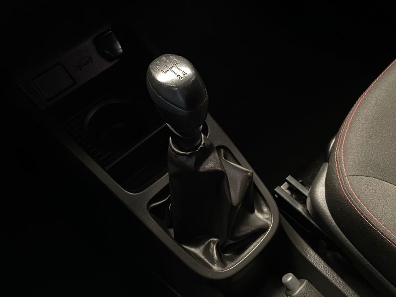 Renault KWID 1.0 12V SCE FLEX ZEN MANUAL 2023/2024 DRSUL SEMINOVOS CAXIAS DO SUL – LAJEADO – SANTA CRUZ DO SUL / Carros no Vale