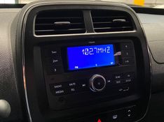 Renault KWID 1.0 12V SCE FLEX ZEN MANUAL 2023/2024 DRSUL SEMINOVOS CAXIAS DO SUL – LAJEADO – SANTA CRUZ DO SUL / Carros no Vale