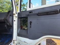 Ford Cargo 4030 6×2 Munck 35 Ton 2000/2000 CAMINHÕES & CAMIONETAS PASSO FUNDO / Carros no Vale
