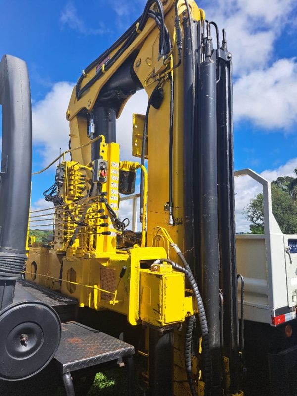 Ford Cargo 4030 6×2 Munck 35 Ton 2000/2000 CAMINHÕES & CAMIONETAS PASSO FUNDO / Carros no Vale