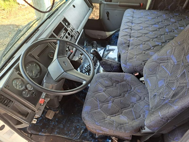 Ford Cargo 4030 6×2 Munck 35 Ton 2000/2000 CAMINHÕES & CAMIONETAS PASSO FUNDO / Carros no Vale
