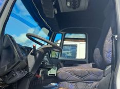 Ford Cargo 4030 6×2 Munck 35 Ton 2000/2000 CAMINHÕES & CAMIONETAS PASSO FUNDO / Carros no Vale