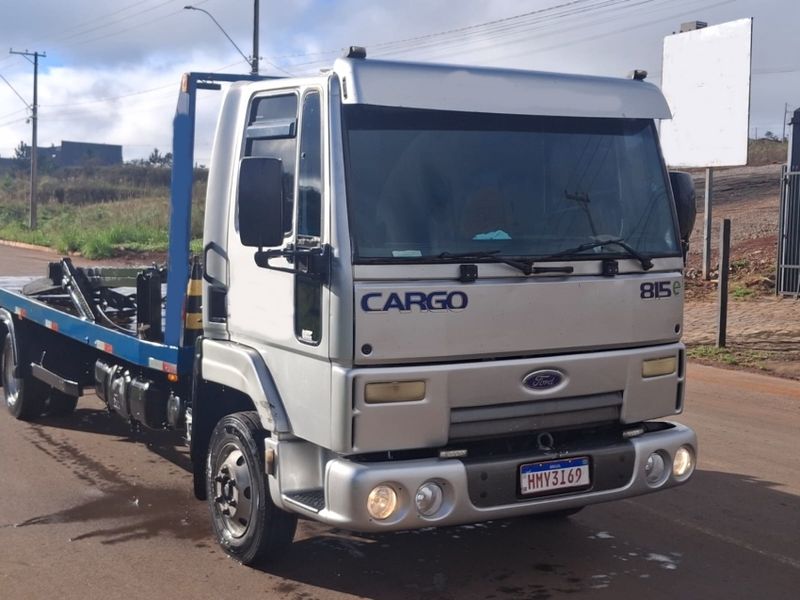 Ford Cargo 815 E Turbo 2p Chassi 2010/2010 CAMINHÕES & CAMIONETAS PASSO FUNDO / Carros no Vale