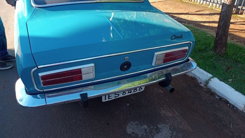 Ford CORCEL 1.4 8V GASOLINA 2P MANUAL 1976/1976 CAMINHÕES & CAMIONETAS PASSO FUNDO / Carros no Vale