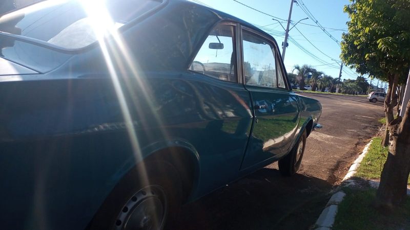 Ford CORCEL 1.4 8V GASOLINA 2P MANUAL 1976/1976 CAMINHÕES & CAMIONETAS PASSO FUNDO / Carros no Vale