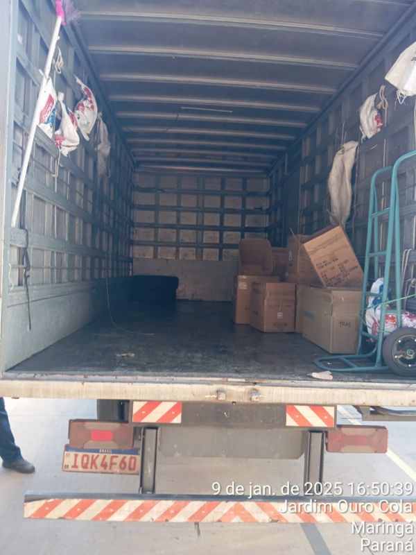 Iveco Daily CHASSI 55C16 BAÚ 5,5 Mt 2009/2010 CAMINHÕES & CAMIONETAS PASSO FUNDO / Carros no Vale