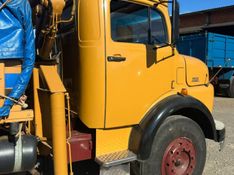 Mercedes-Benz 1513 MB 1513 6×2 Munck 1974/1974 CAMINHÕES & CAMIONETAS PASSO FUNDO / Carros no Vale