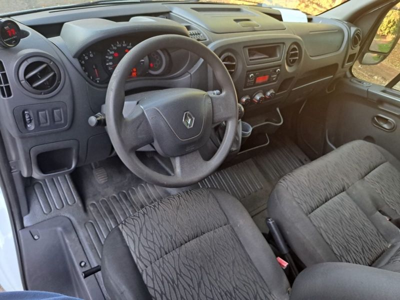 Renault MASTER 2.3 DCI DIESEL CHASSI-CABINE L2H1 2P MANUAL 2020/2021 CAMINHÕES & CAMIONETAS PASSO FUNDO / Carros no Vale