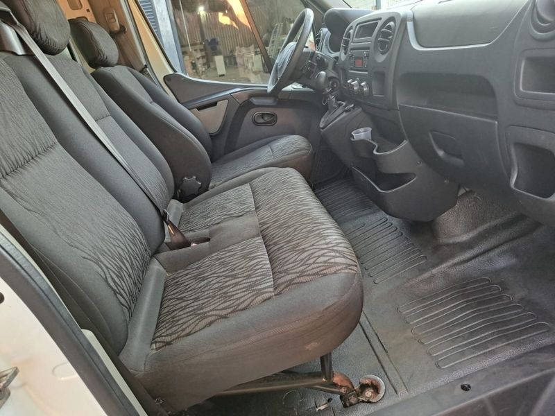 Renault MASTER 2.3 DCI DIESEL CHASSI-CABINE L2H1 2P MANUAL 2020/2021 CAMINHÕES & CAMIONETAS PASSO FUNDO / Carros no Vale