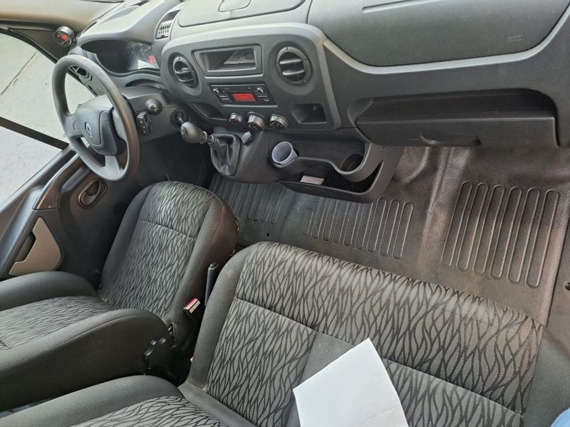 Renault MASTER 2.3 DCI DIESEL CHASSI-CABINE L2H1 2P MANUAL 2020/2021 CAMINHÕES & CAMIONETAS PASSO FUNDO / Carros no Vale