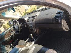 Ssangyong REXTON 2.7 I5 XDI DIESEL RX270 4WD AUTOMÁTICO 2008/2008 CAMINHÕES & CAMIONETAS PASSO FUNDO / Carros no Vale